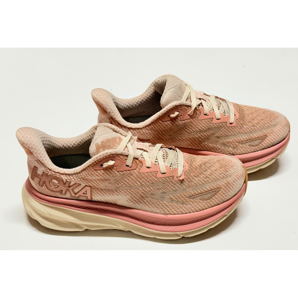 Hoka Clifton 9 Womens Running Shoes Shifting Sand Eggnog Pink 1127896 SNC 6.5B